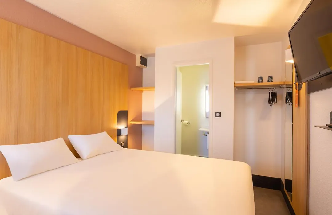 B&B HOTEL Lorient Lanester-1