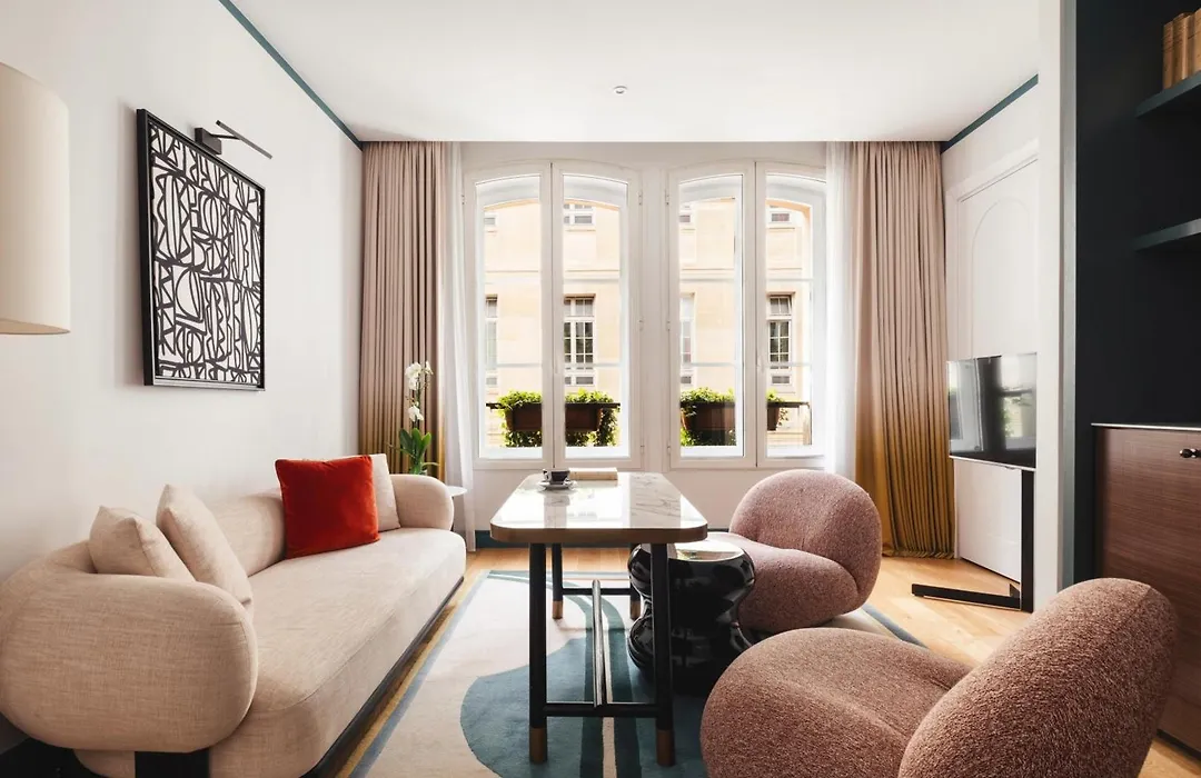 Hôtel Bel Ami-1