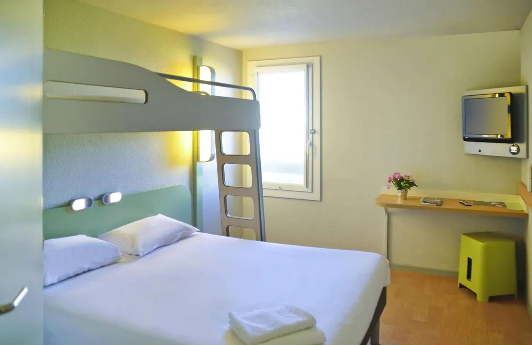 Ibis Budget Bollene-1