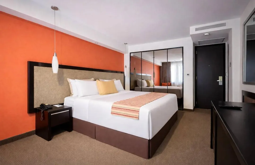 Hotel Catedral-1