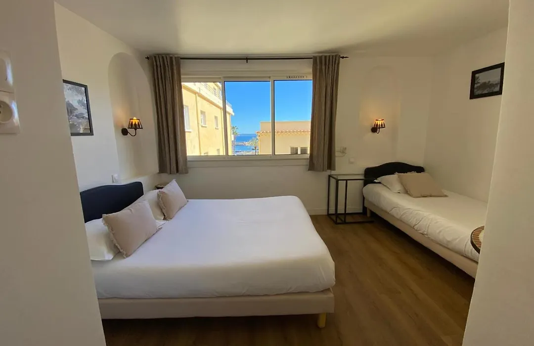 Hôtel L'Oustaou-1
