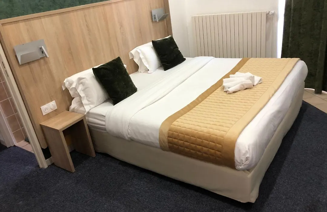 Cit'Hotel L'Escurial - Centre Gare-1