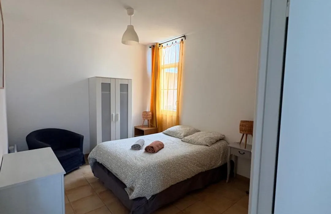 Appartement familial centre et plage-1