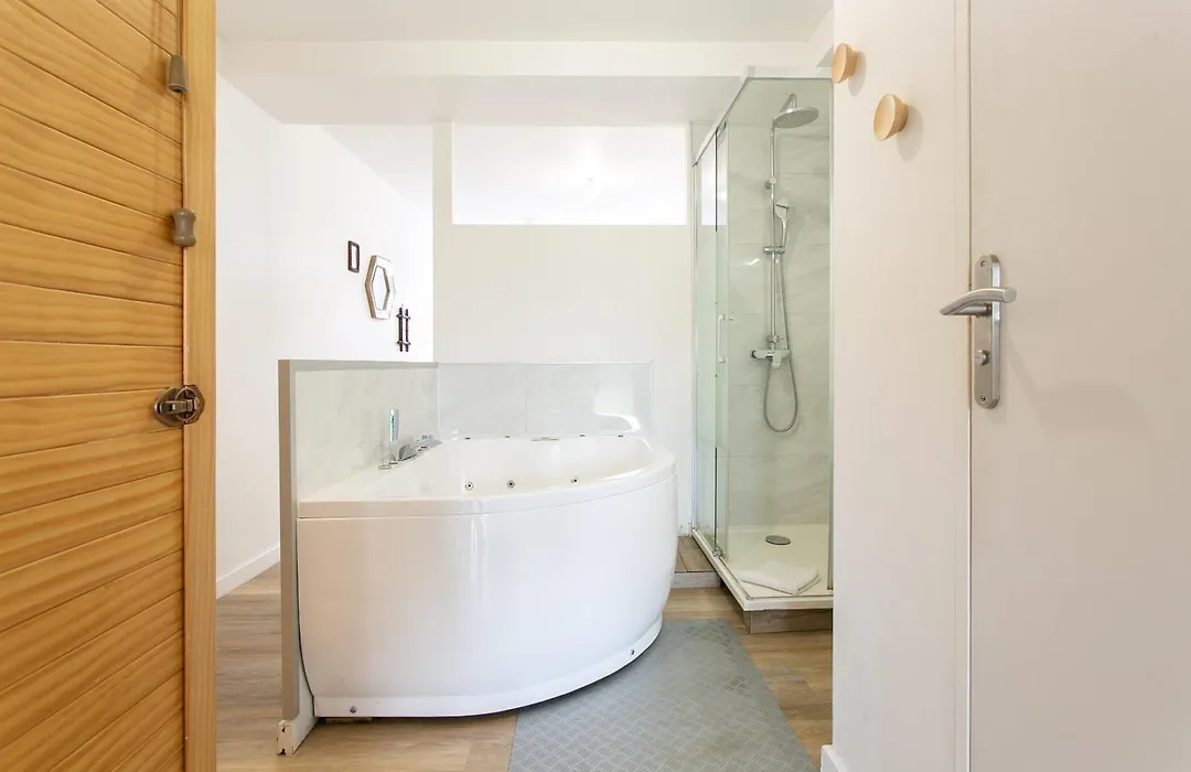 Séjour Sauna et Jacuzzi Cocon-1