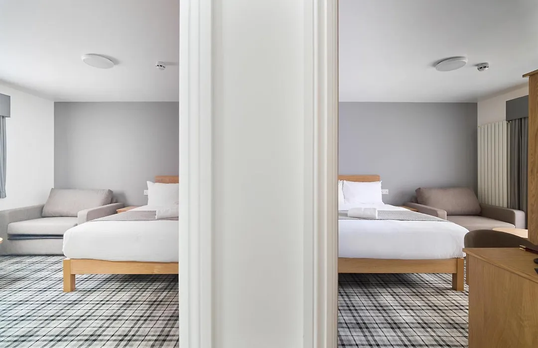 Best Western Greater London-1