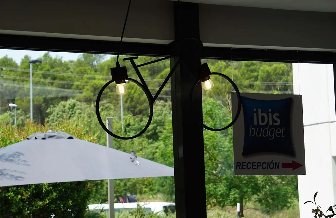 Ibis Budget Girona Costa Brava-1