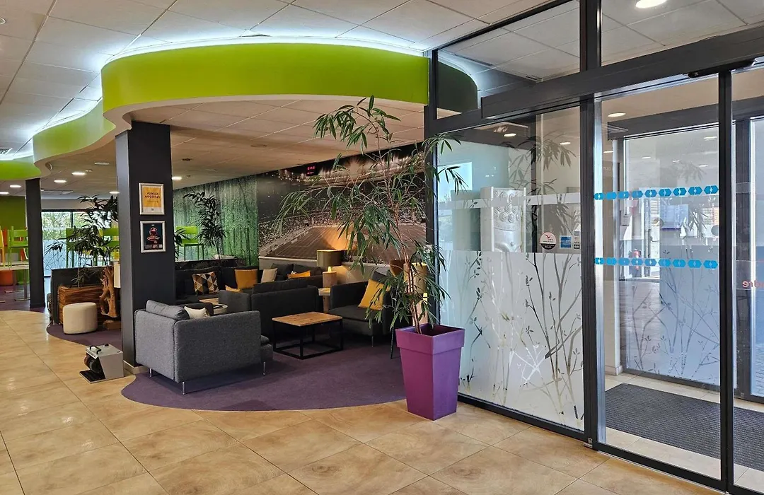 ibis styles Villeneuve Sur Lot-1