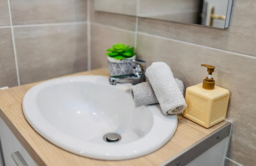 Superbe appartement centre Montluçon, proche hôpital-1