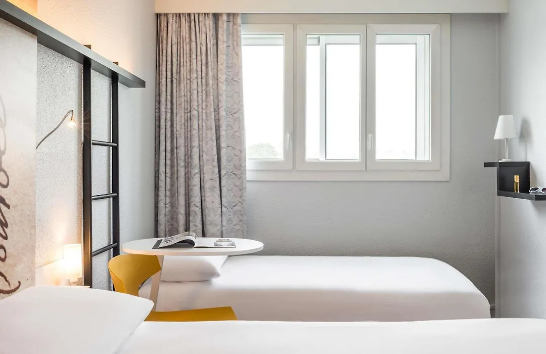 ibis Styles Meaux Centre-1