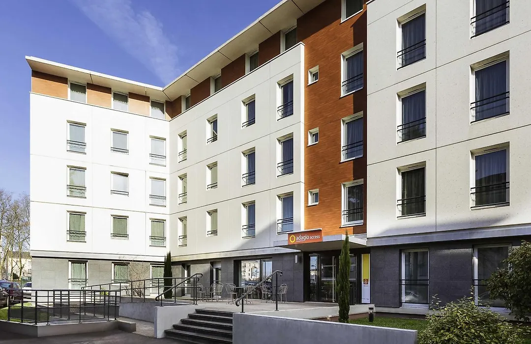 Aparthotel Adagio Access Orléans-1