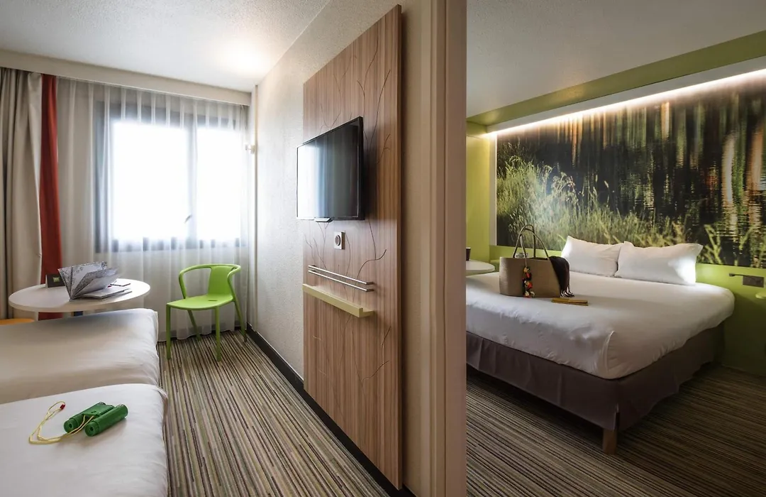 Ibis Styles Toulouse Labège-1