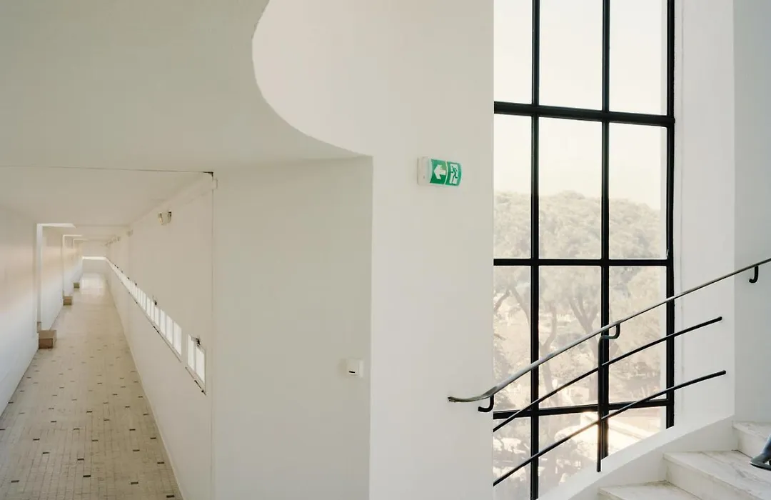 Élégant Studio Dans Batiment Historique-1