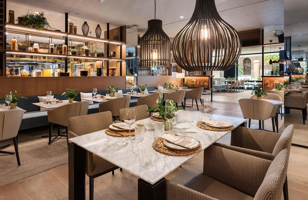 Melia Madrid Serrano-1
