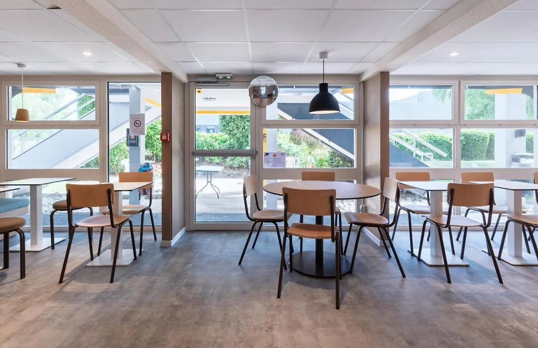 Premiere Classe Lyon Sud - Chasse Sur Rhône-1