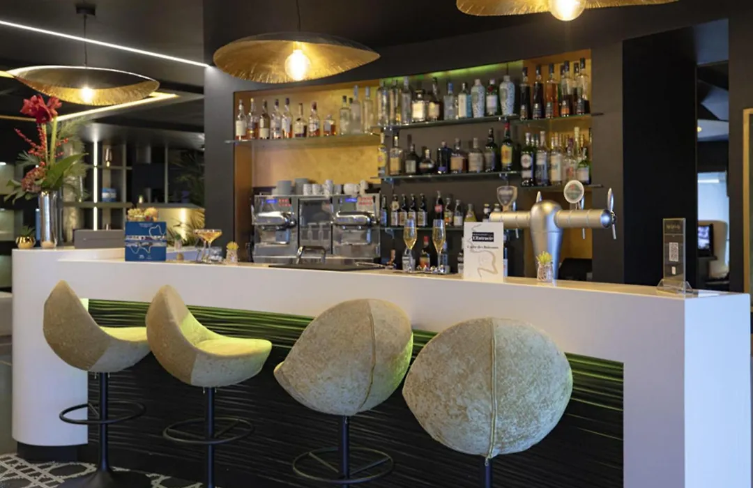 Mercure Orléans Centre Bords de Loire-1