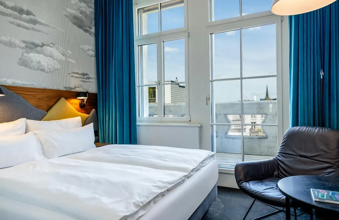Motel One Zuerich-1