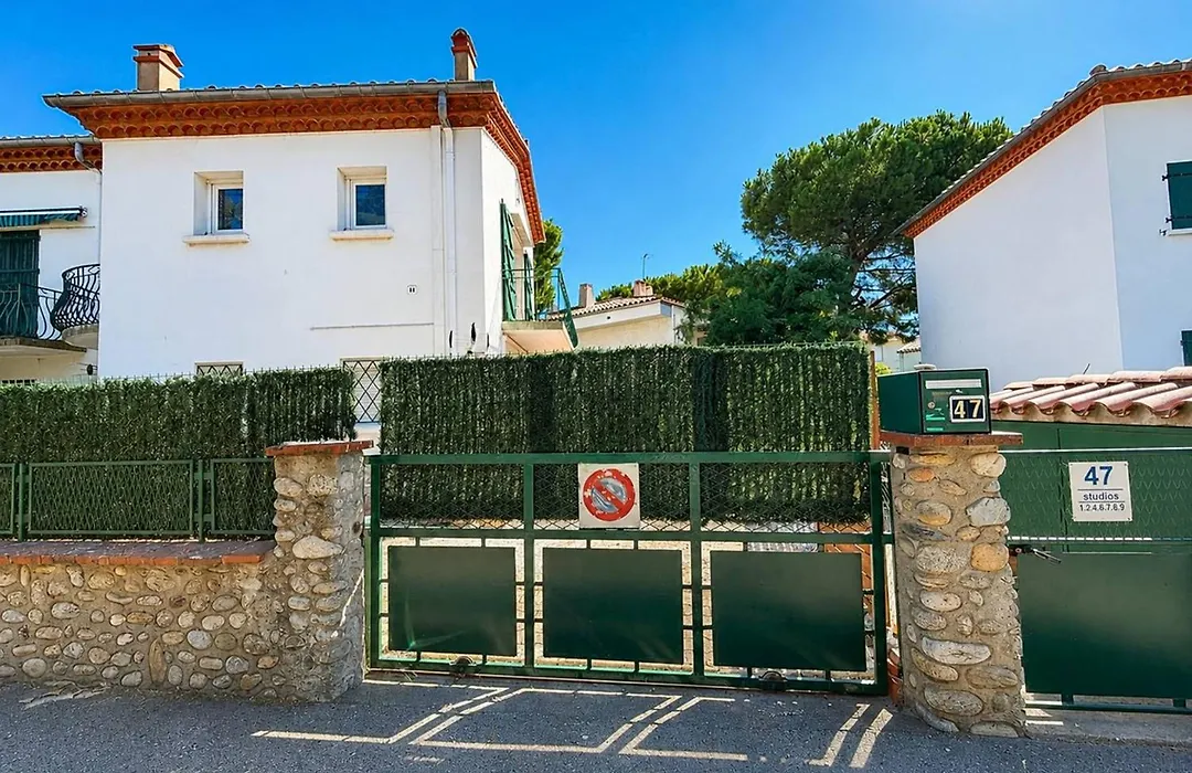 Appartement T2 RDC à 100m de la plage avec terrasse et jardinet - 4 couchages - FR-1-388-1-1