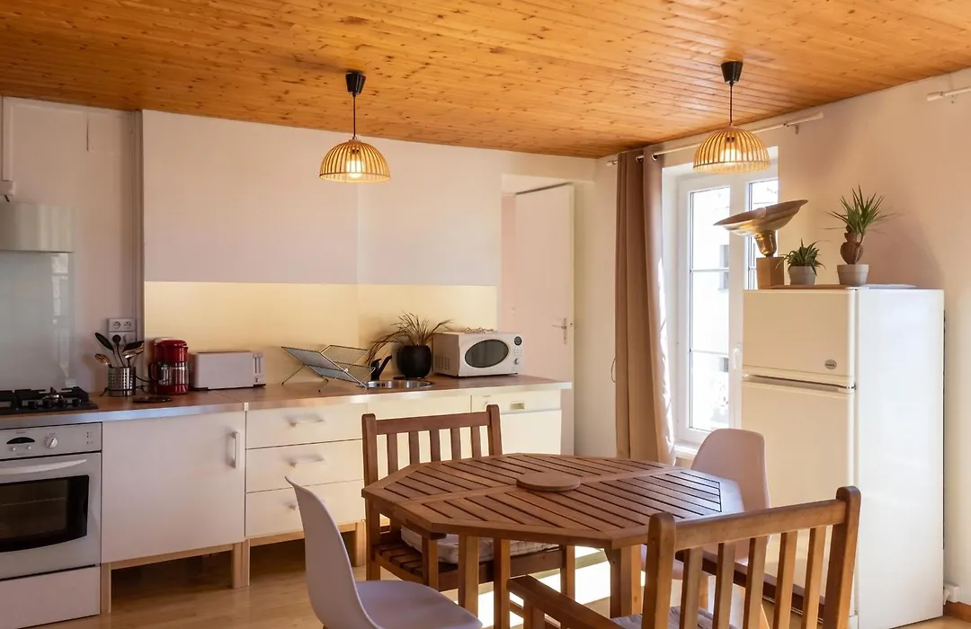 Appartement d'une chambre avec vue sur la mer et wifi a Granville-1