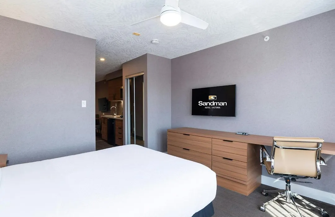Sandman Hotel Victoria-1