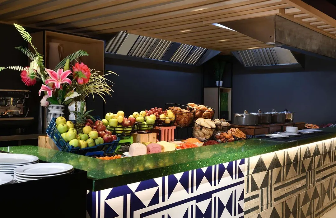Ibis Styles Abidjan Plateau-1