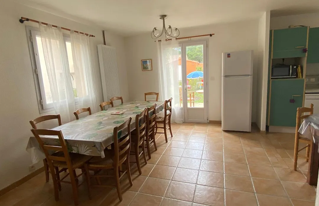 Maison familiale La Baie pour 10 ps-1