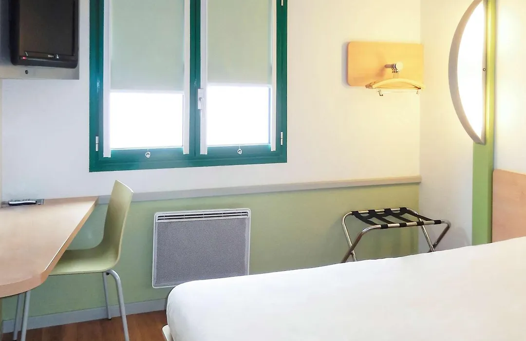 Hôtel Inn Design Laon-1
