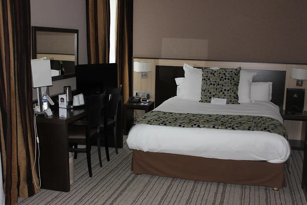 Best Western Plus Hotel Malherbe-1