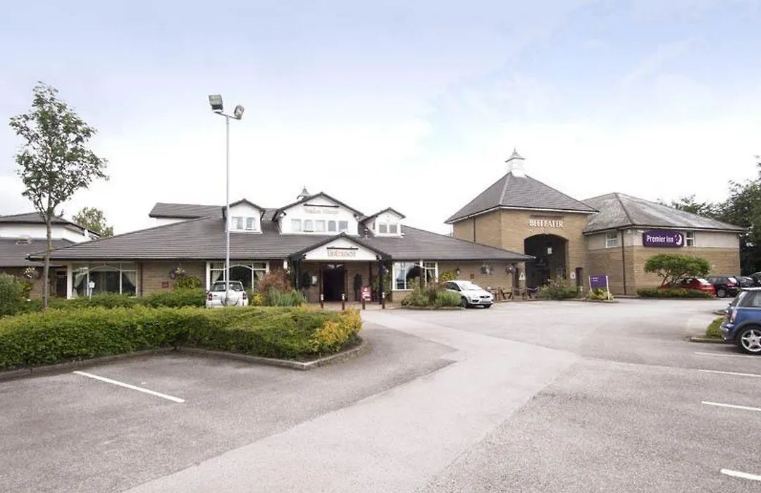Premier Inn Leeds / Bradford Airport-1