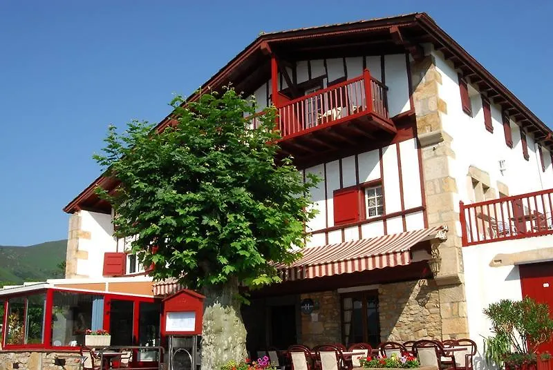 Hotel Pikassaria-1
