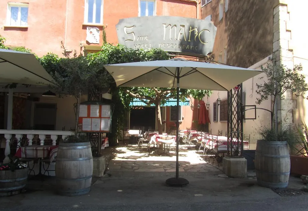 Hôtel Restaurant le Saint Marc-1