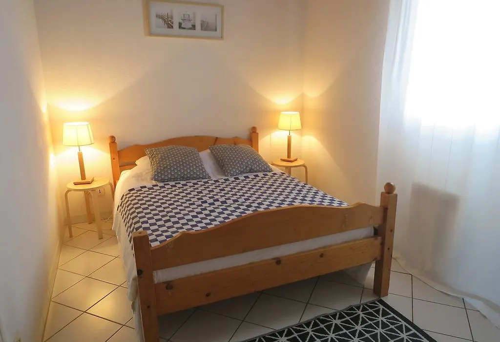 Les Flots Bleus Etage-1
