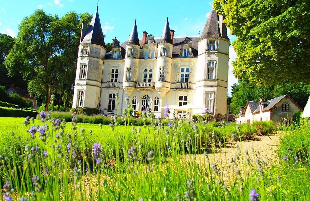 Chateau De Vallagon-1