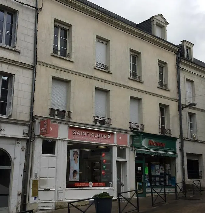 Meuble D'Affaires Place Dupleix-1
