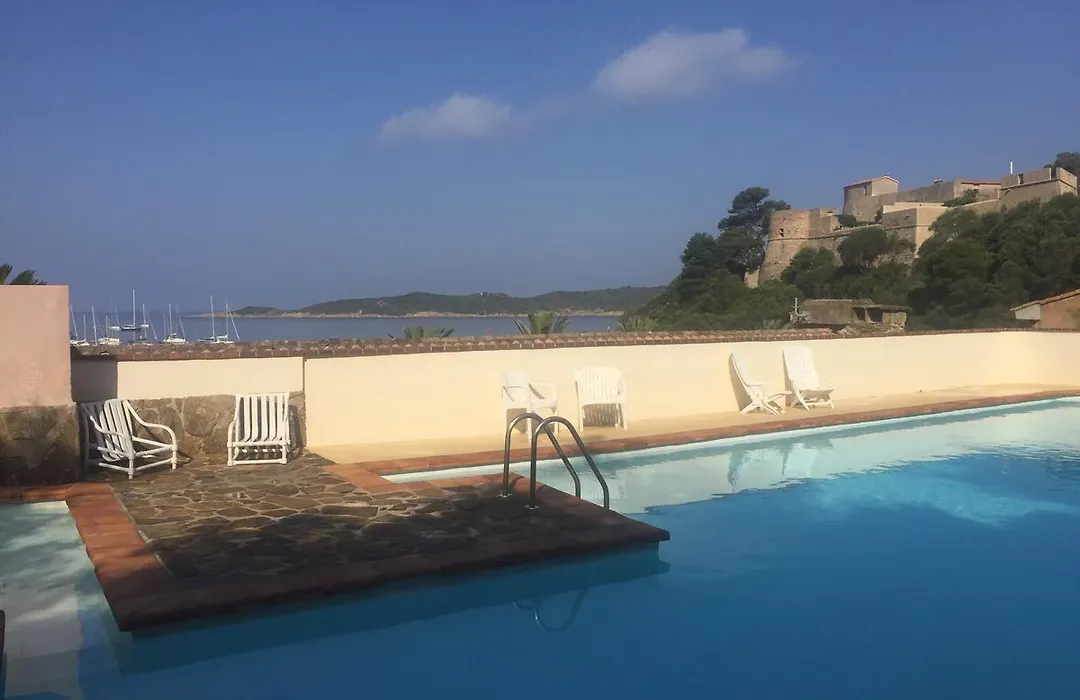 Hostellerie Provencale-1