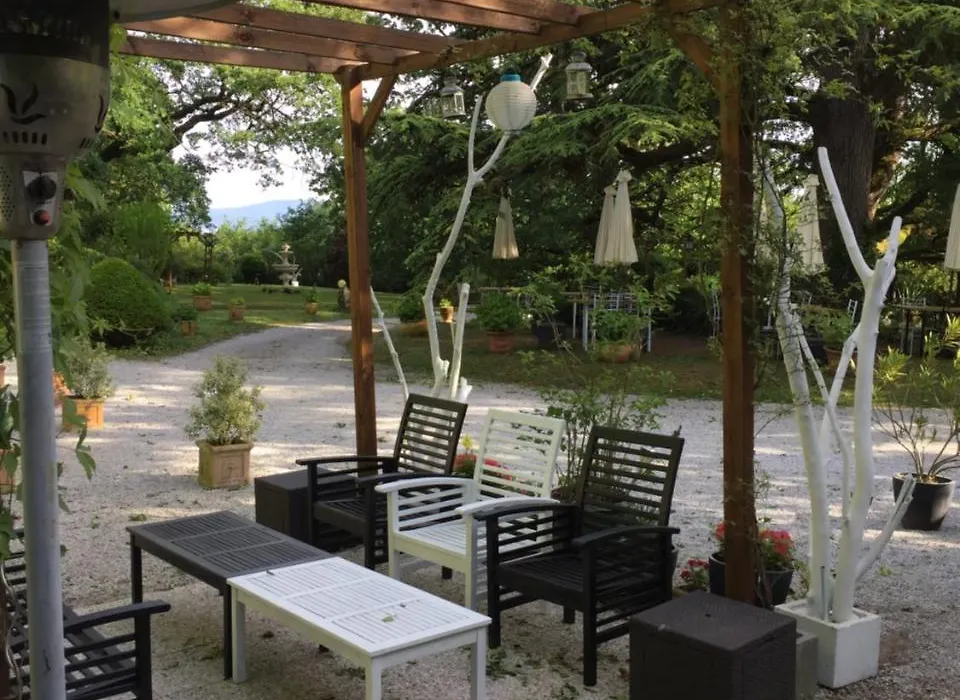 Domaine De La Vivarie-1
