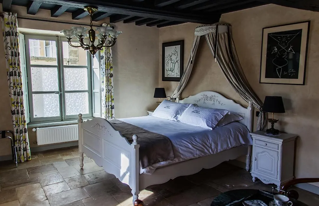 Manoir Sainte Victoire-1