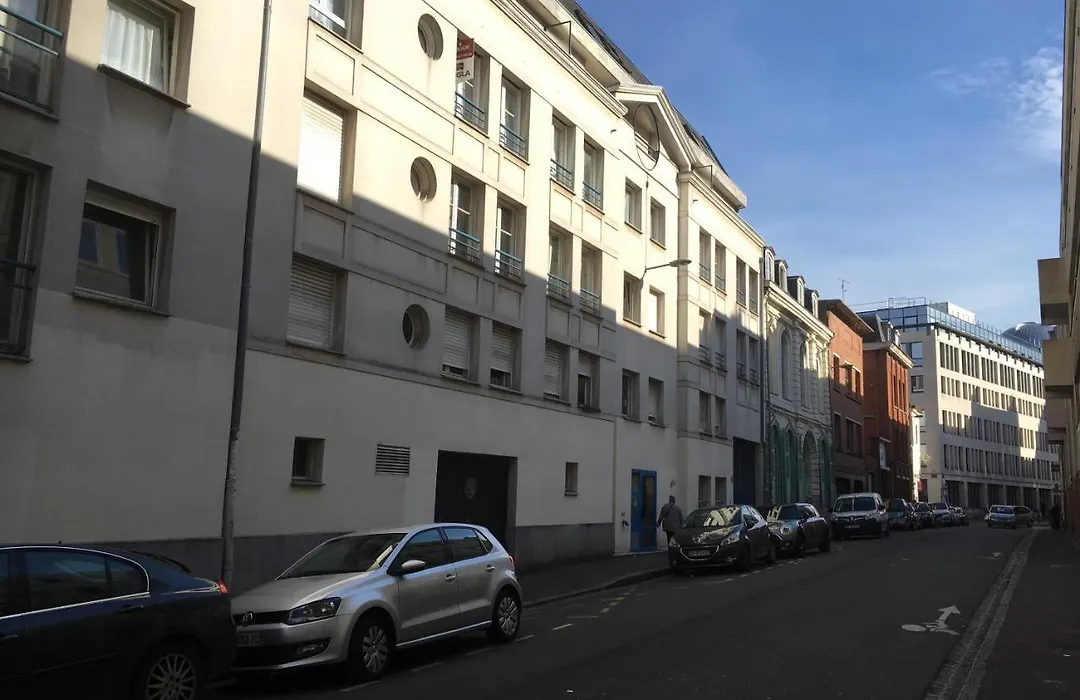 Appartement Design Hyper Centre Lille - Netflix Wifi Fibre - Parking-1