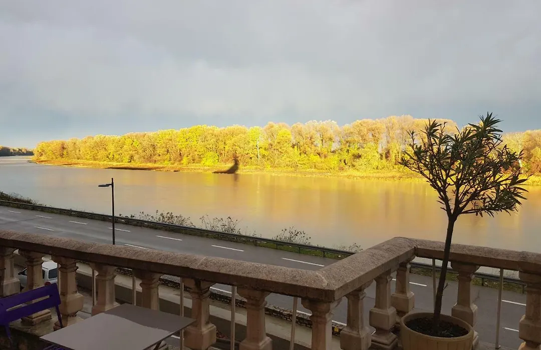Logis Hotel Le Prieure-1