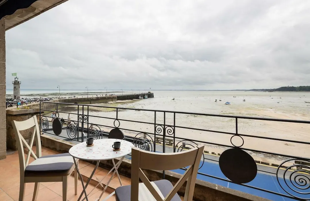 La Bisquine - Appt pour 4 avec vue mer-1
