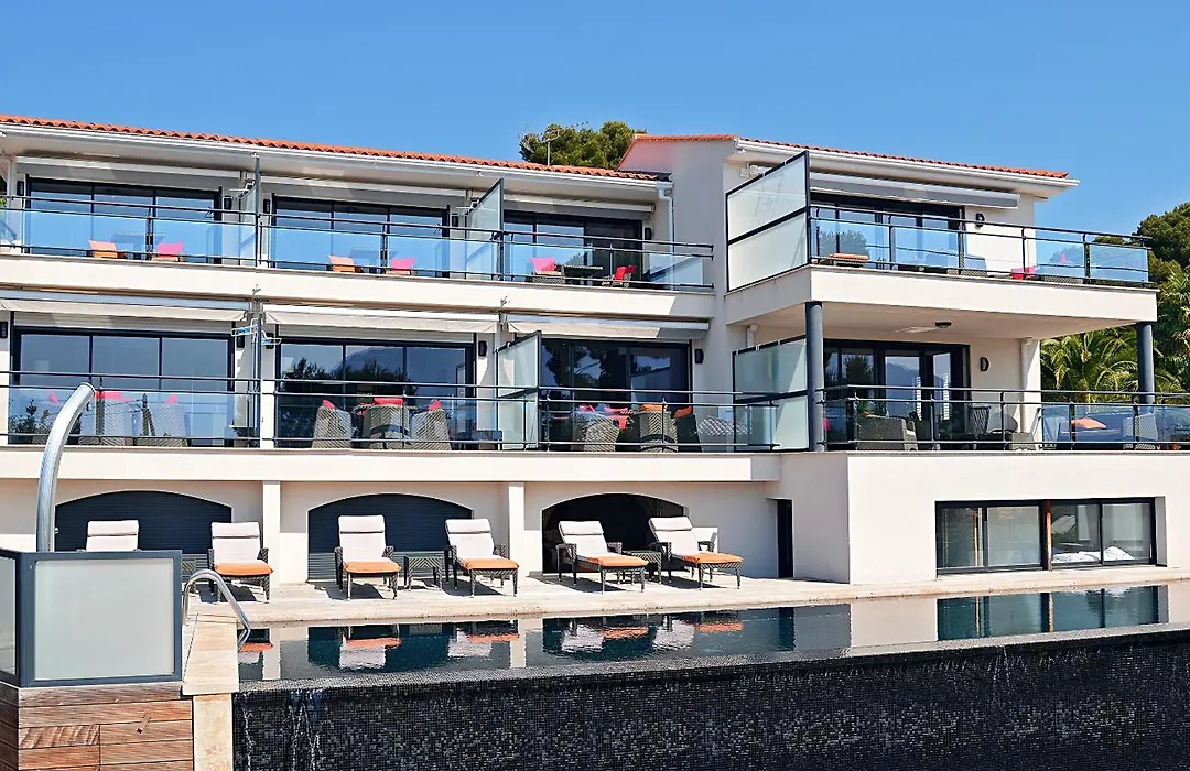 Villa Cassis-1