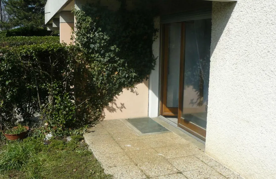 Le Cosy-1