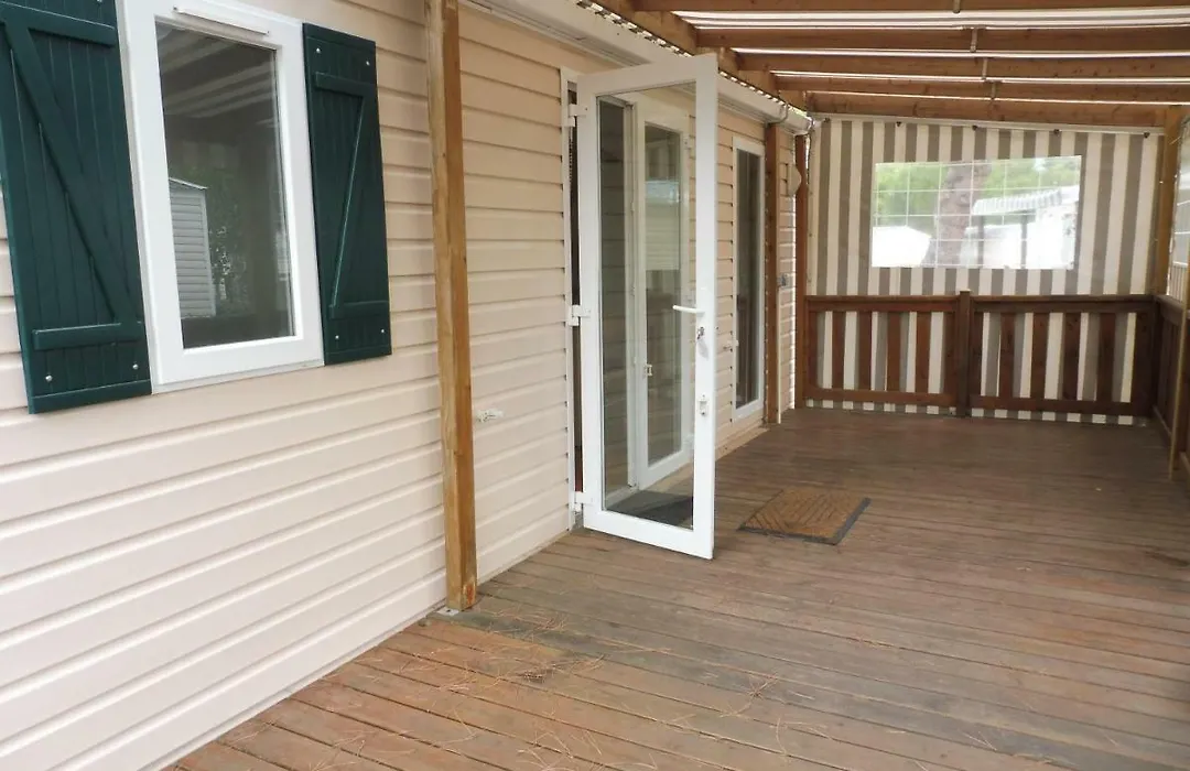 Mobile Home bois dormant-1