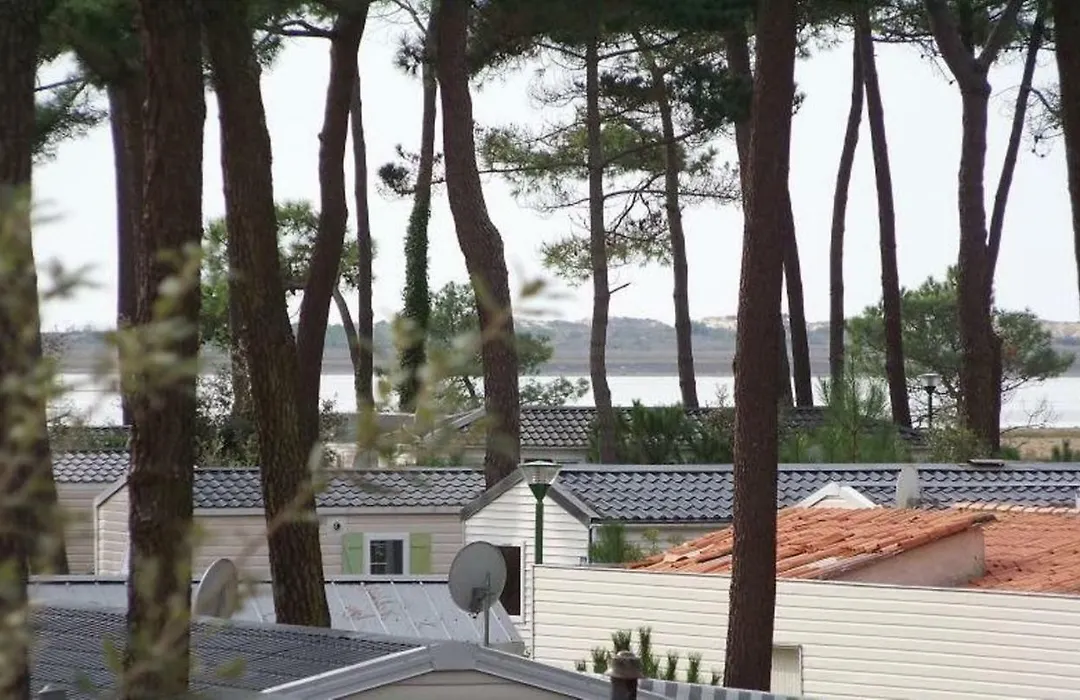Mobil-Home 4 Pers Dans Camping 4 Etoiles La Palmyre-1