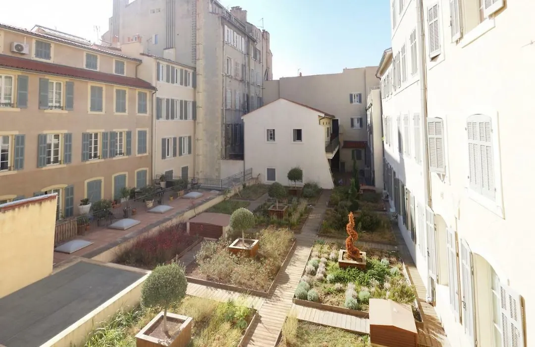 Sunny Studio Vieux Port-1