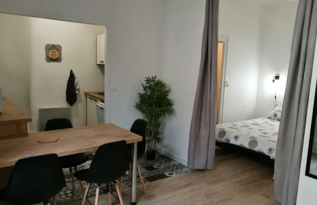 Appartement Les Regrattiers-1