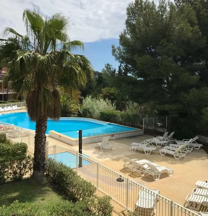 Appart les terrasses du Liouquet-1