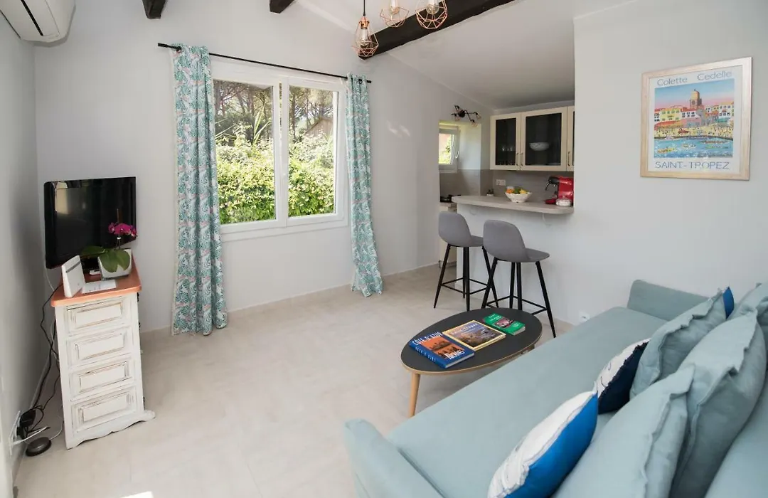 Charmante petite maison a l'éntrée de Saint Tropez-1
