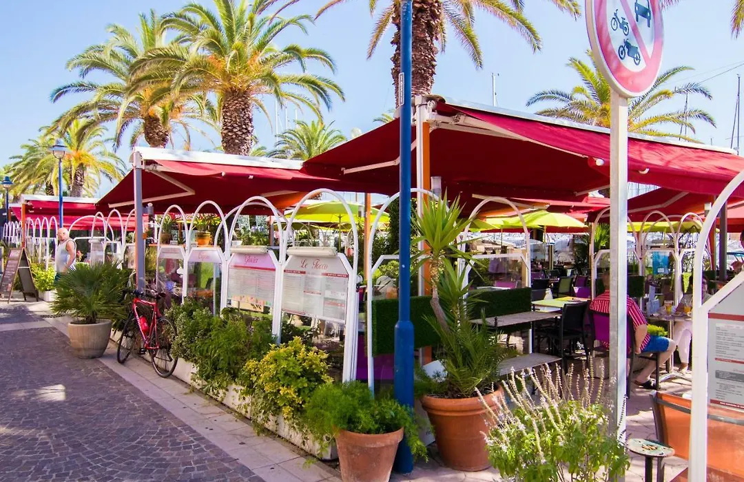 5 avenue de la Gavine Résidence Hyères Parc-1