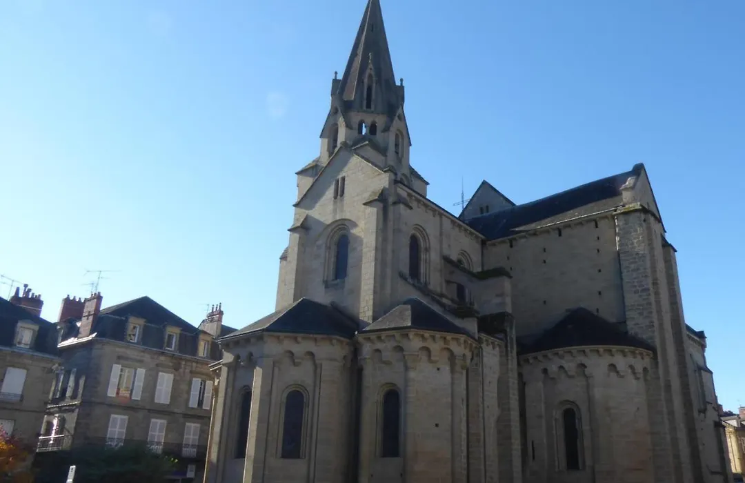 Les Doctrinaires-1