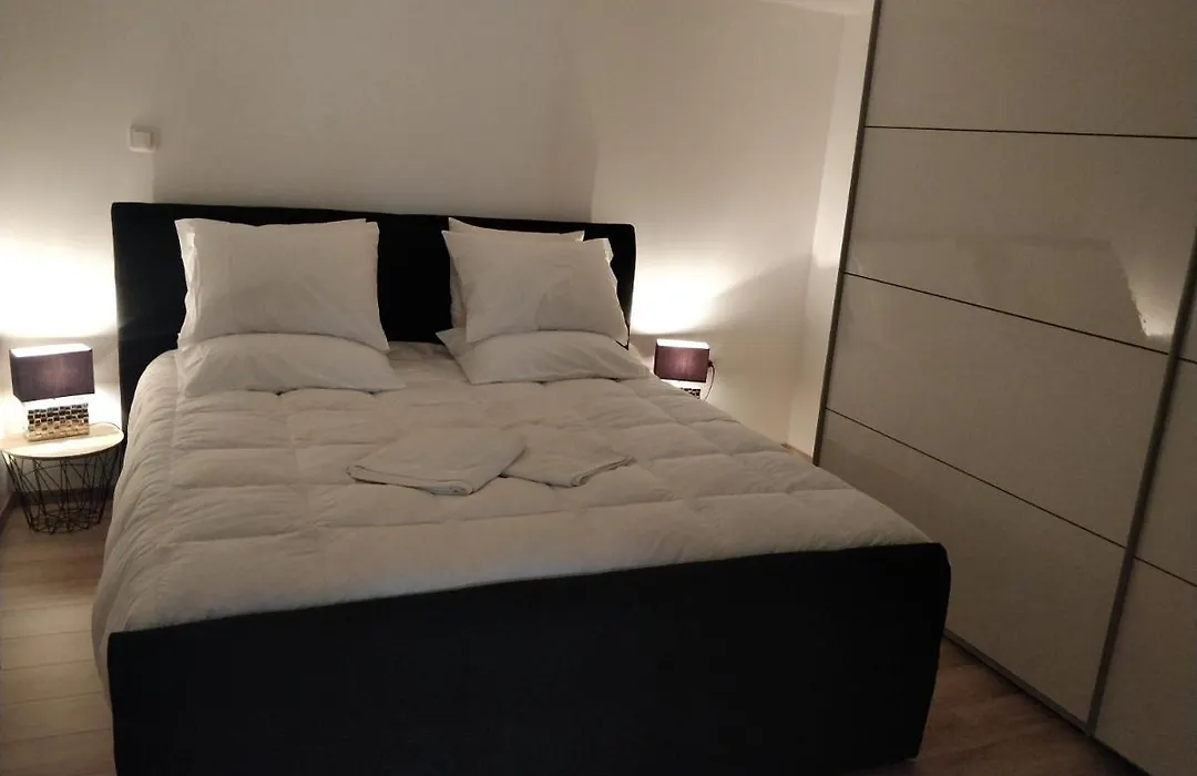 Très Bel Appartement Neuf et Moderne 63m2 à Obernai-1